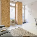 Cozy Janelas Verdes