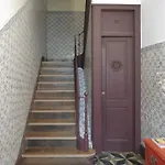 Cozy Janelas Verdes Daire *